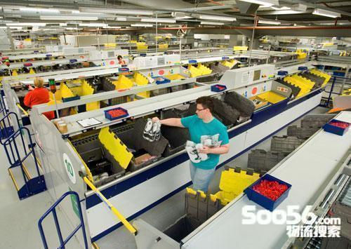 德马泰克货到人拣选工位系统助力零售商NEXT开创配送新时代